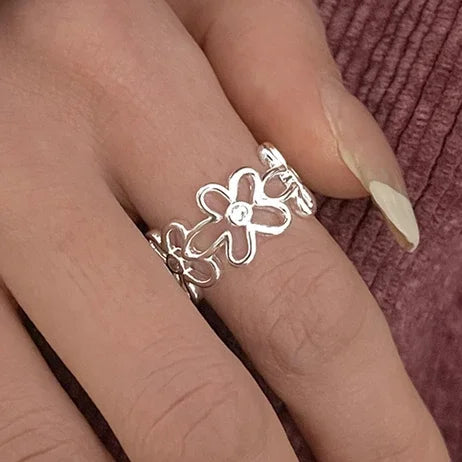 Elegant Irregular Zircon Silver Ring – 925 Sterling Cocktail Ring for Women