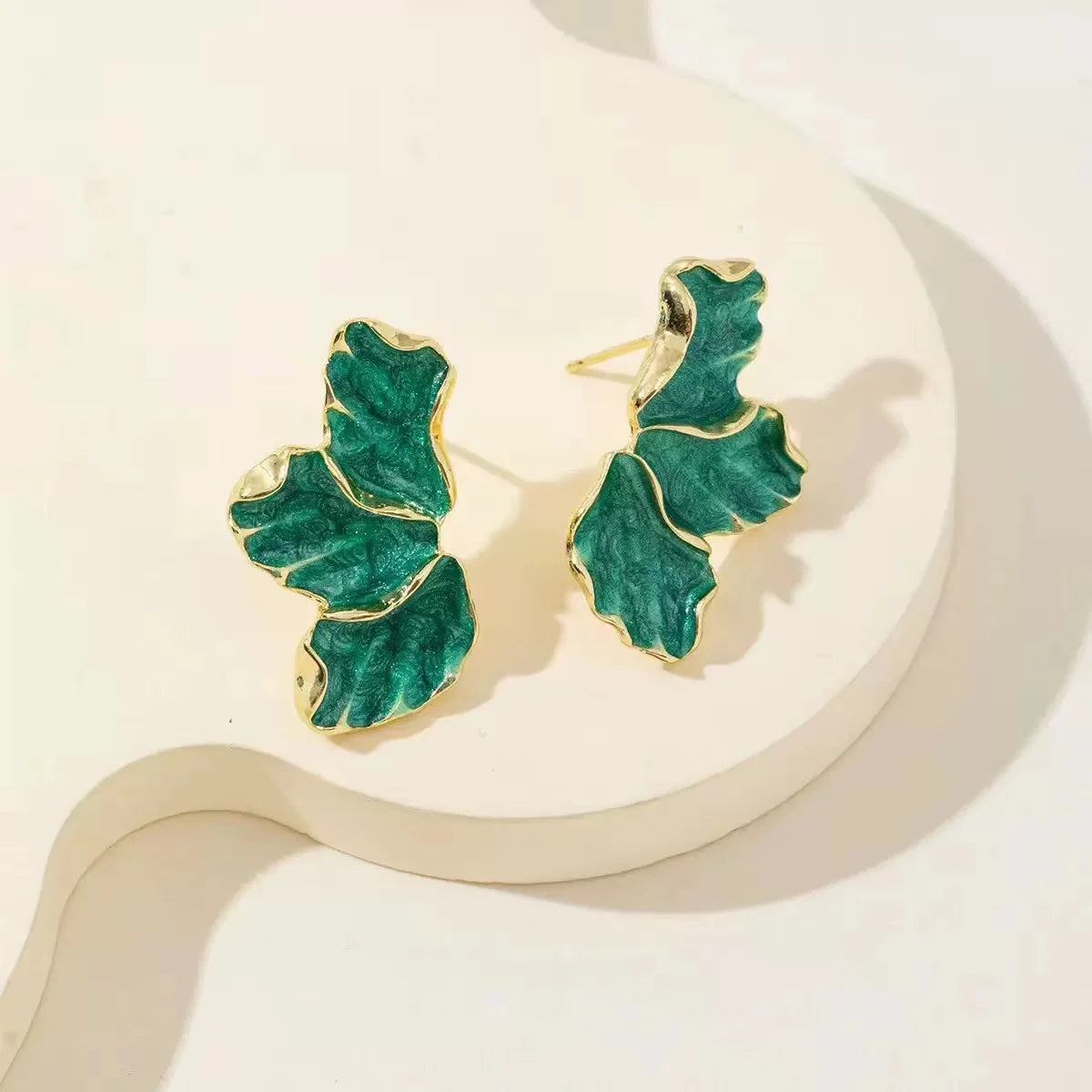 Cream Flower Earrings