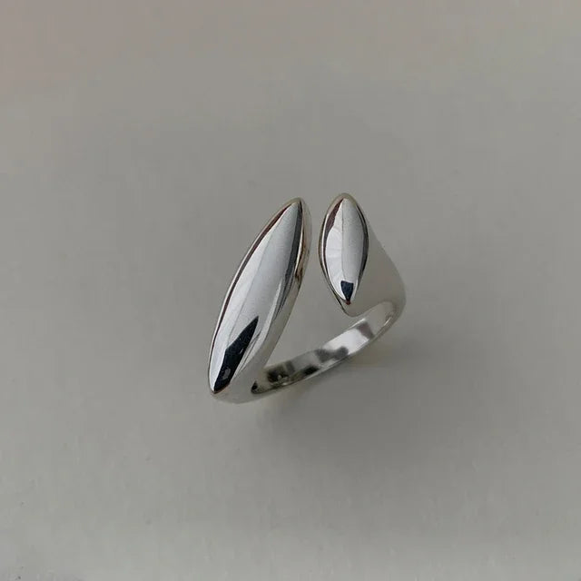 Elegant Irregular Zircon Silver Ring – 925 Sterling Cocktail Ring for Women