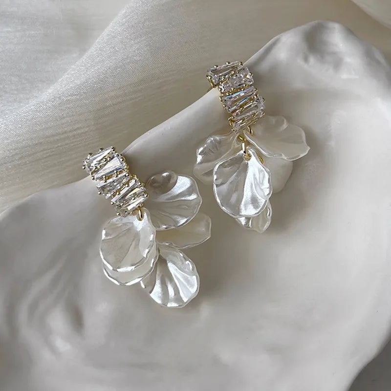 Korean Imitation Shell Dangle Earrings
