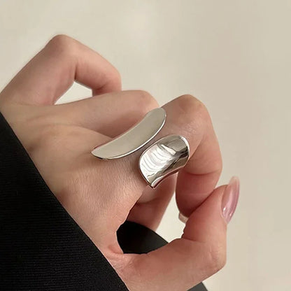 Elegant Irregular Zircon Silver Ring – 925 Sterling Cocktail Ring for Women