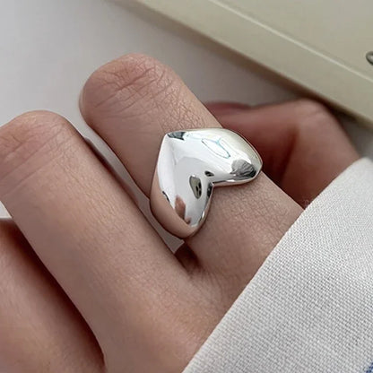 Elegant Irregular Zircon Silver Ring – 925 Sterling Cocktail Ring for Women